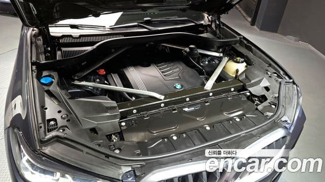BMW X6 2020 — Photo 9/20