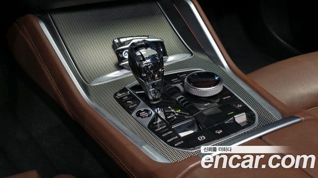 BMW X6 2020 — Photo 10/20