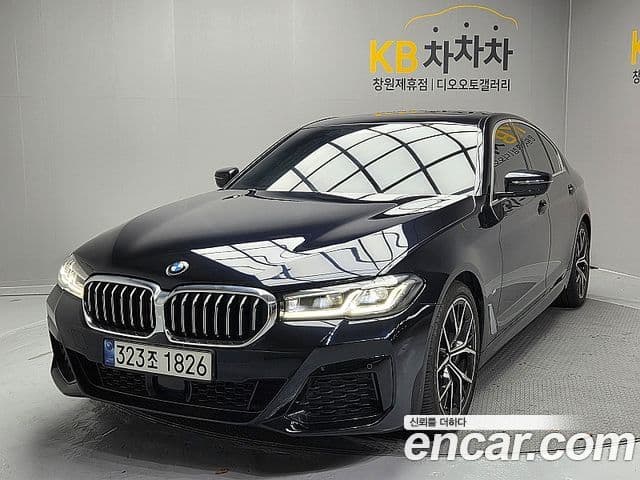 BMW 5 Series 2020 — Photo 1/18