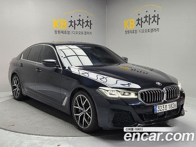 BMW 5 Series 2020 — Photo 18/18