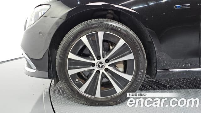 Mercedes-Benz E-Class 2021 — Şəkil 6/20