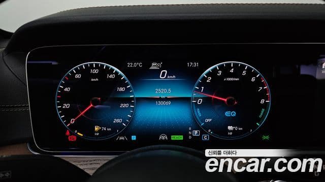 Mercedes-Benz E-Class 2021 — Şəkil 7/20