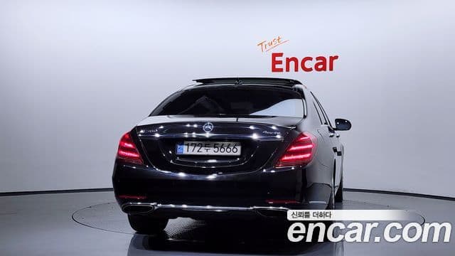 Mercedes-Benz S-Class 2019 — ფოტო 19/20