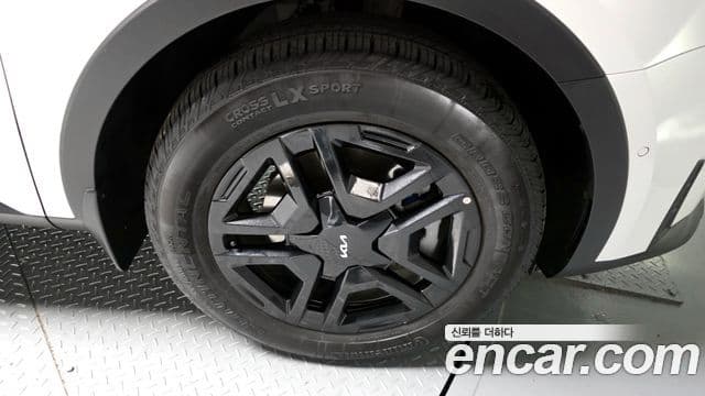 Kia Sorento 2023 — Şəkil 5/20