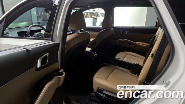 Kia Sorento 2023 — Şəkil 11/20