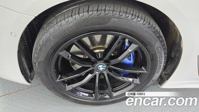 BMW 5 Series 2023 — Photo 4/20