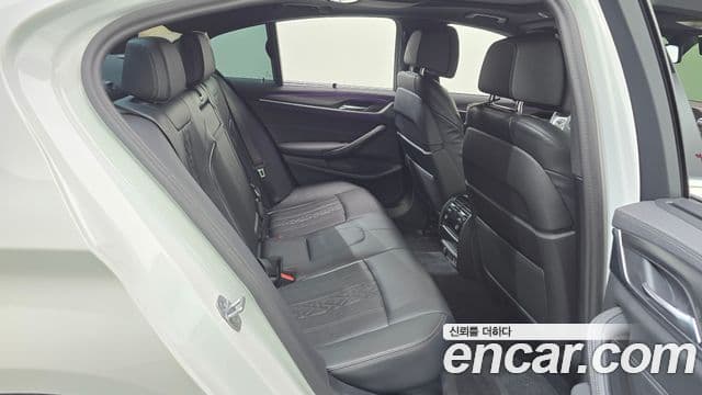 BMW 5 Series 2023 — Photo 3/20