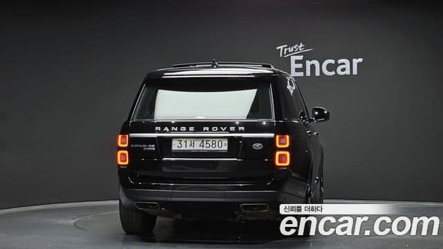 Land Rover Range Rover 2018 — Şəkil 13/20