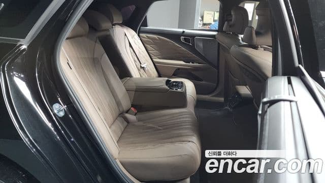 Kia K8 2021 — Photo 6/20
