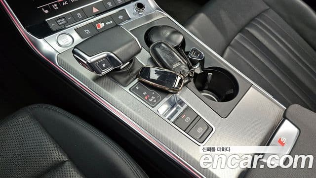Audi A6 2020 — ფოტო 9/20