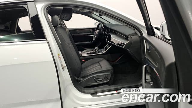 Audi A6 2020 — ფოტო 11/20