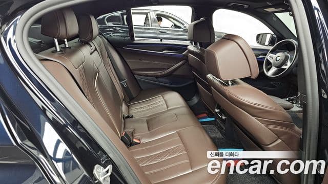 BMW 5 Series 2020 — Şəkil 5/20