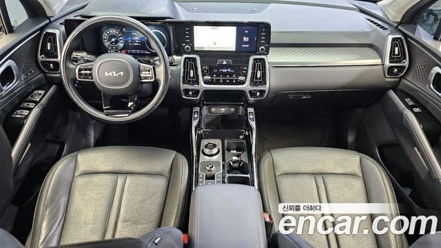 Kia Sorento 2023 — ფოტო 7/20