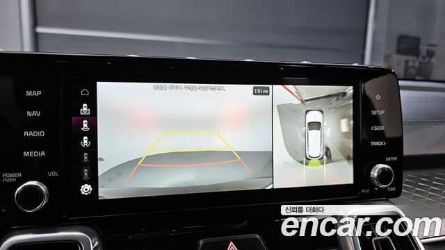 Kia Sorento 2023 — ფოტო 17/20