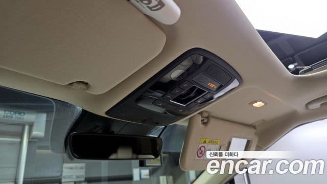 Kia Carnival 2020 — Şəkil 17/20