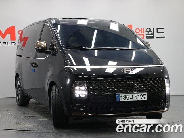 Hyundai Staria 2025 — Şəkil 17/20