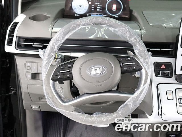 Hyundai Staria 2025 — Şəkil 12/20