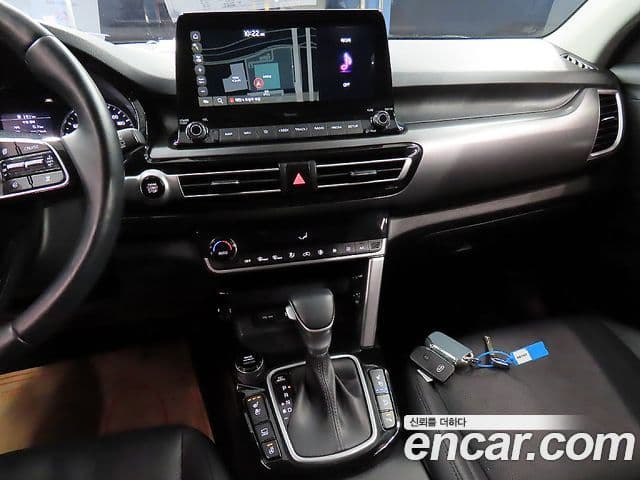 Kia Seltos 2021 — ფოტო 12/20