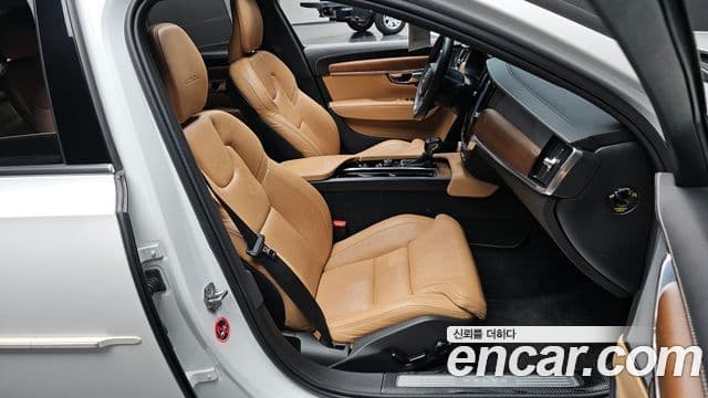 Volvo S90 2019 — фото 10 из 20