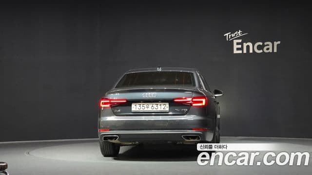 Audi A4 2019 — ფოტო 4/20