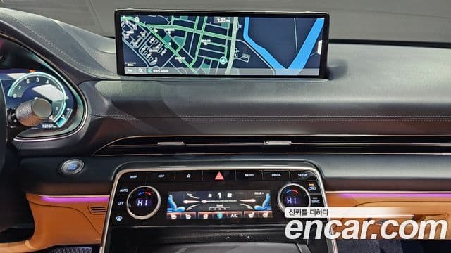 Genesis GV80 2021 — Şəkil 14/20