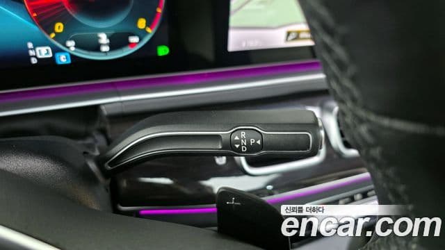 Mercedes-Benz GLE-Class 2022 — ფოტო 9/20