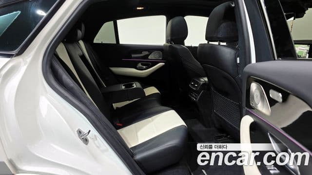 Mercedes-Benz GLE-Class 2022 — ფოტო 12/20