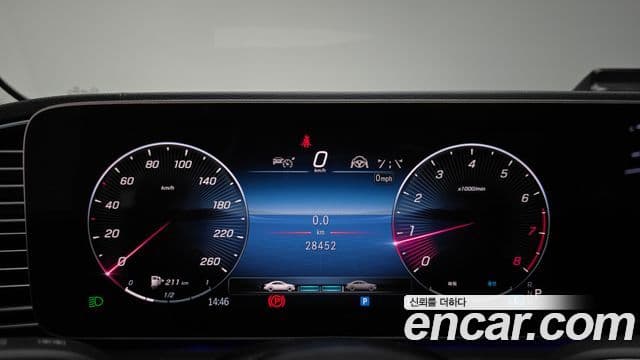 Mercedes-Benz GLE-Class 2024 — Photo 2/20