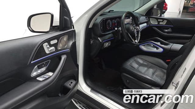 Mercedes-Benz GLE-Class 2024 — Photo 16/20