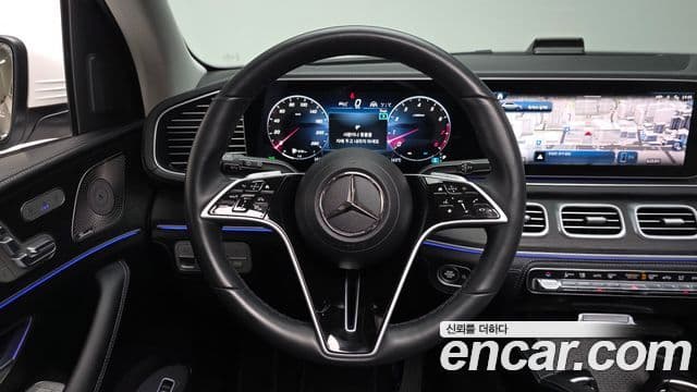 Mercedes-Benz GLE-Class 2024 — Photo 4/20