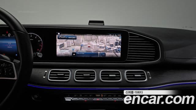 Mercedes-Benz GLE-Class 2024 — Photo 20/20