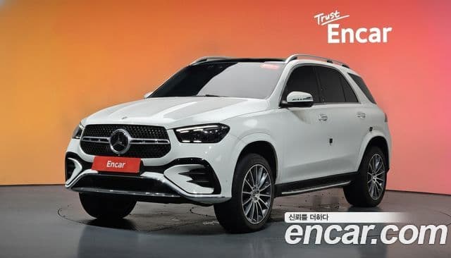 Mercedes-Benz GLE-Class 2024 — Photo 6/20
