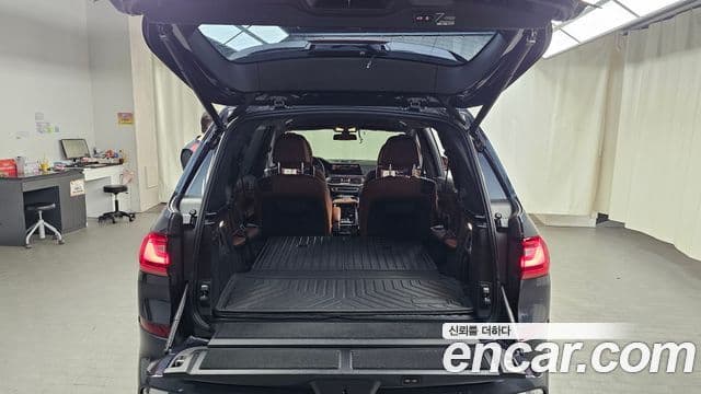 BMW X7 2021 — Şəkil 20/20