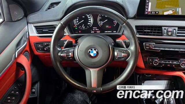 BMW X2 2021 — Şəkil 13/20