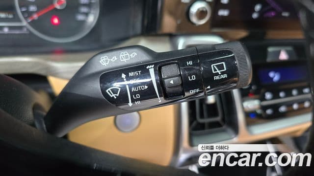 Kia Sorento 2021 — Фото 17/20