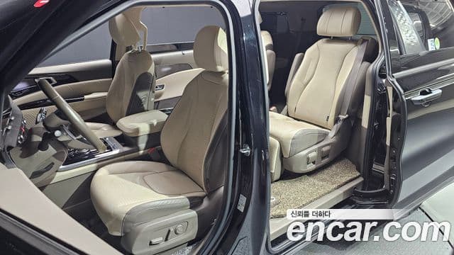 Kia Carnival 2021 — Şəkil 9/20