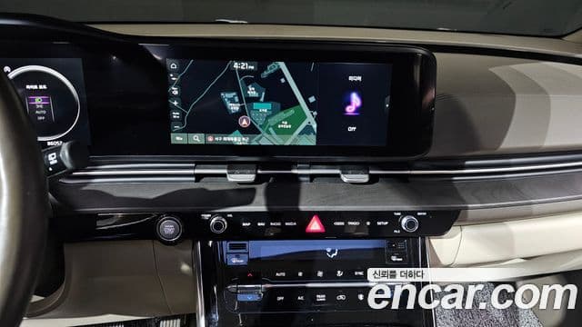 Kia Carnival 2021 — Şəkil 14/20
