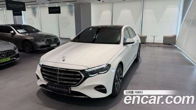 Mercedes-Benz E-Class 2025 — Şəkil 1/17