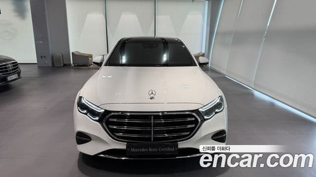 Mercedes-Benz E-Class 2025 — Şəkil 2/17