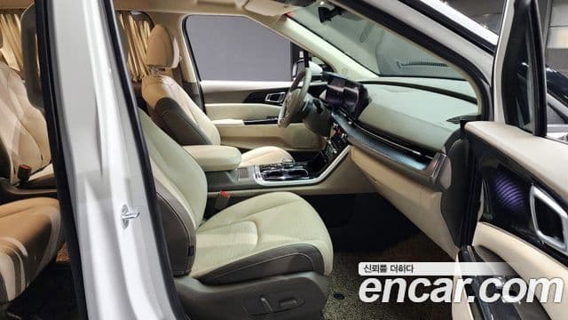 Kia Carnival 2022 — Şəkil 10/20