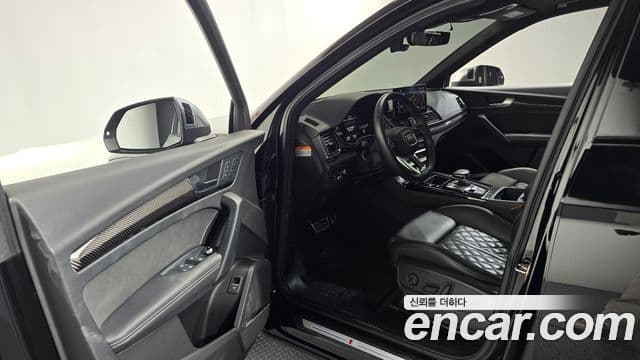 Audi SQ5 2022 — Şəkil 7/20