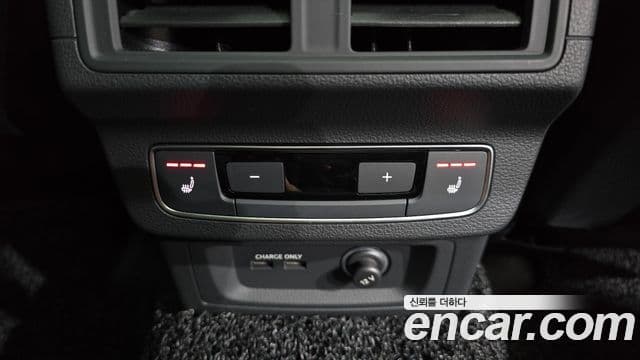 Audi SQ5 2022 — Şəkil 6/20