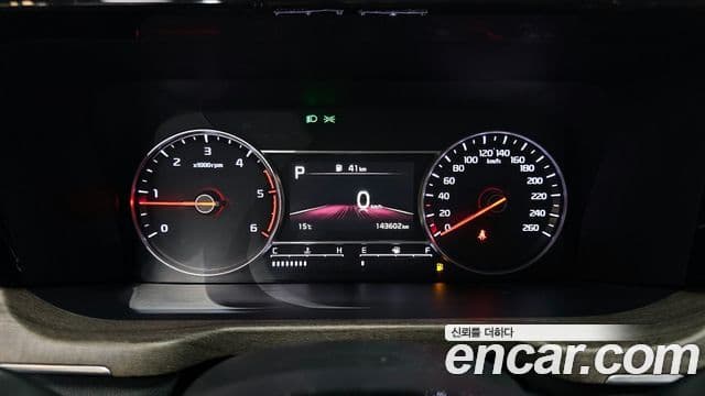 Kia Sorento 2022 — Şəkil 15/20