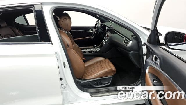 Genesis G70 2019 — Photo 5/20