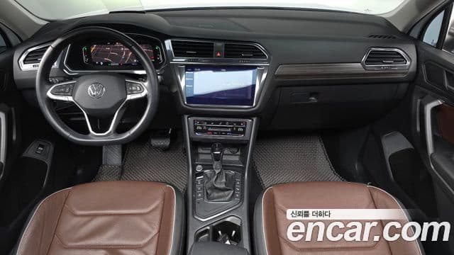 Volkswagen Tiguan Allspace 2023 — Şəkil 15/20