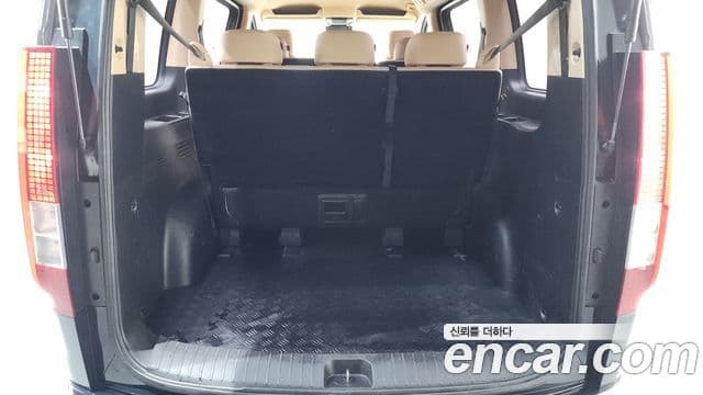 Hyundai Staria 2022 — ფოტო 20/20