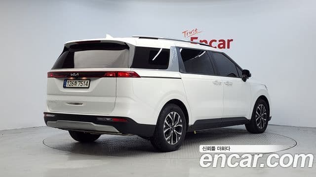 Kia Carnival 2022 — Şəkil 2/20