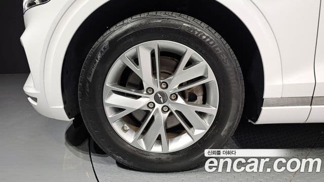 Genesis GV70 2022 — Şəkil 4/20