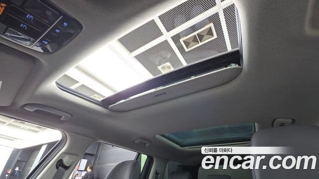 Hyundai Santa Fe 2024 — Şəkil 18/20