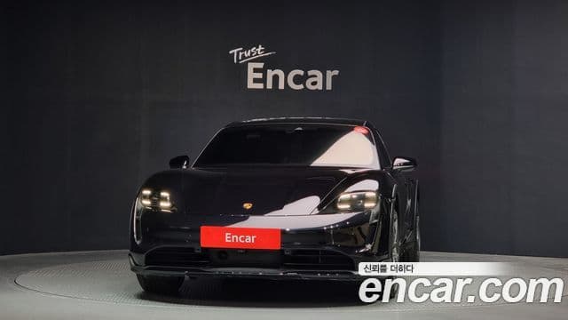 Porsche Taycan 2024 — Şəkil 13/20